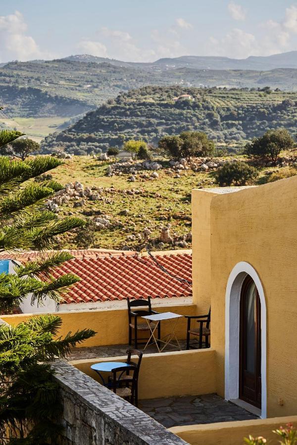 Arolithos Traditional Village Hotel Tilisos Exterior photo