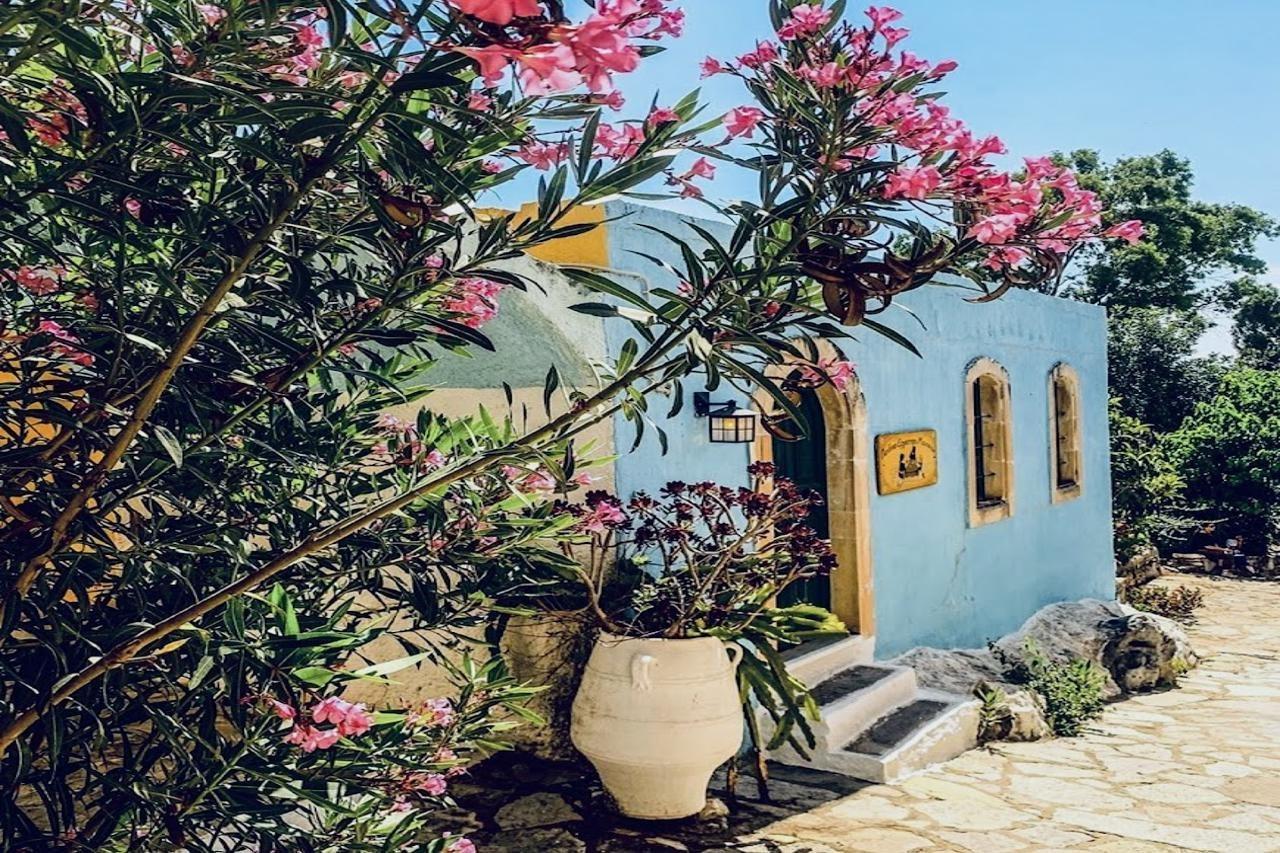 Arolithos Traditional Village Hotel Tilisos Exterior photo