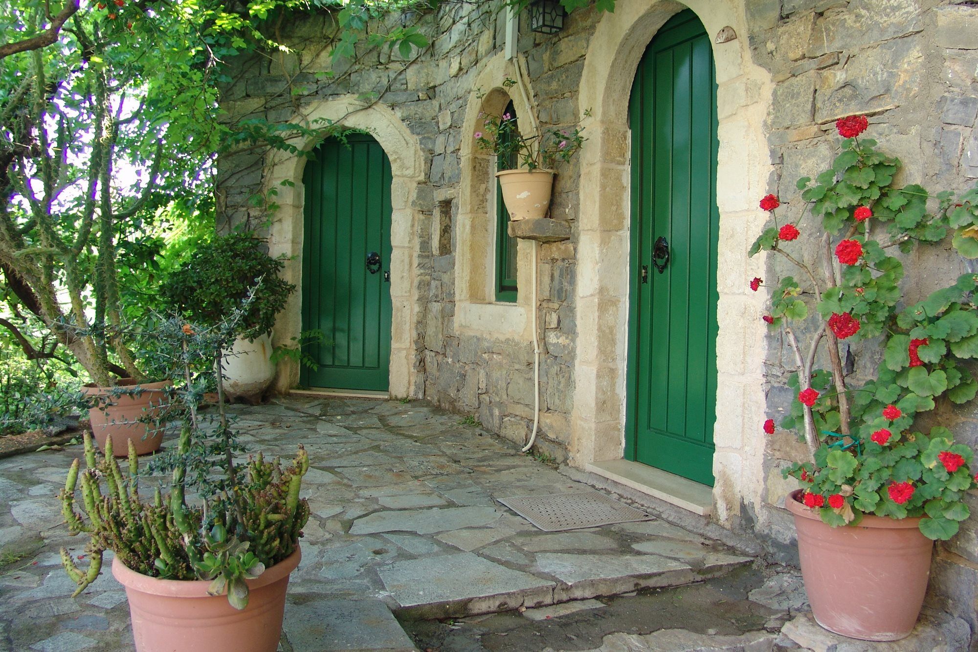 Arolithos Traditional Village Hotel Tilisos Exterior photo